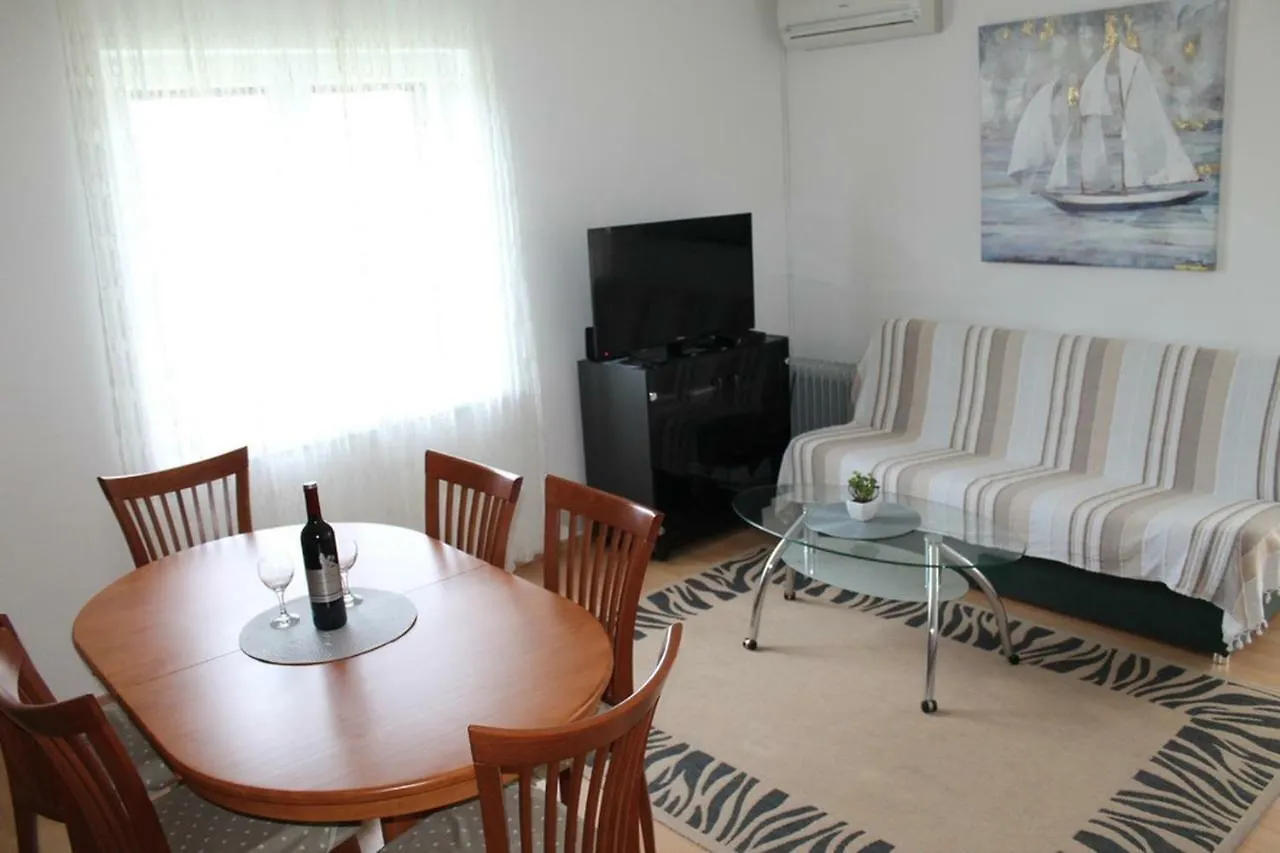 Apartment Valens Porec 0*,